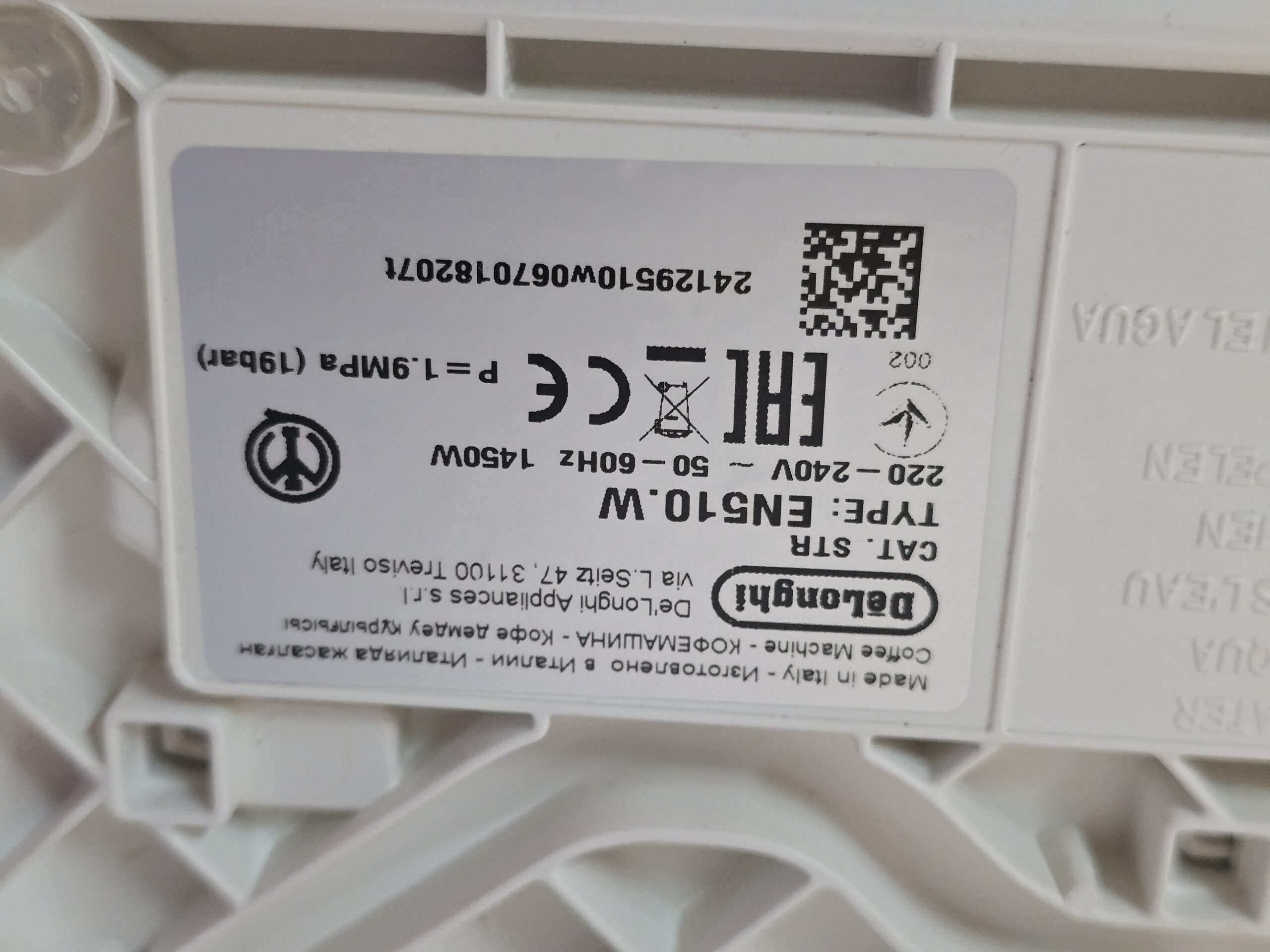 Resigilat - Espressor Delonghi EN510.W Nespresso Alb 1400 W 19 bari Capsule